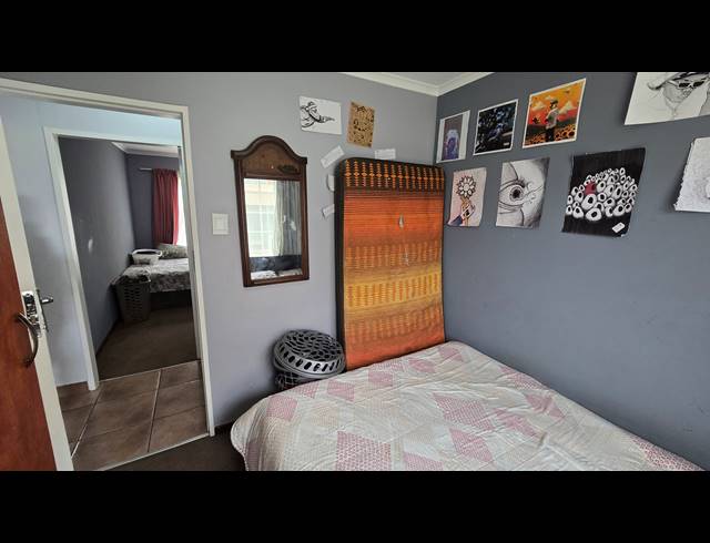 3 BEDROOM SECTIONAL TITLE FOR SALE IN CASTLEVIEW